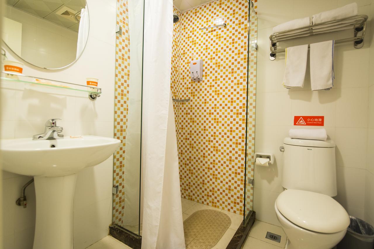 Home Inn Chongqing Nanping Pedestrian Street Branch 外观 照片